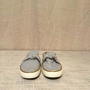 Tommy Bahama Blue and White Striped Mules